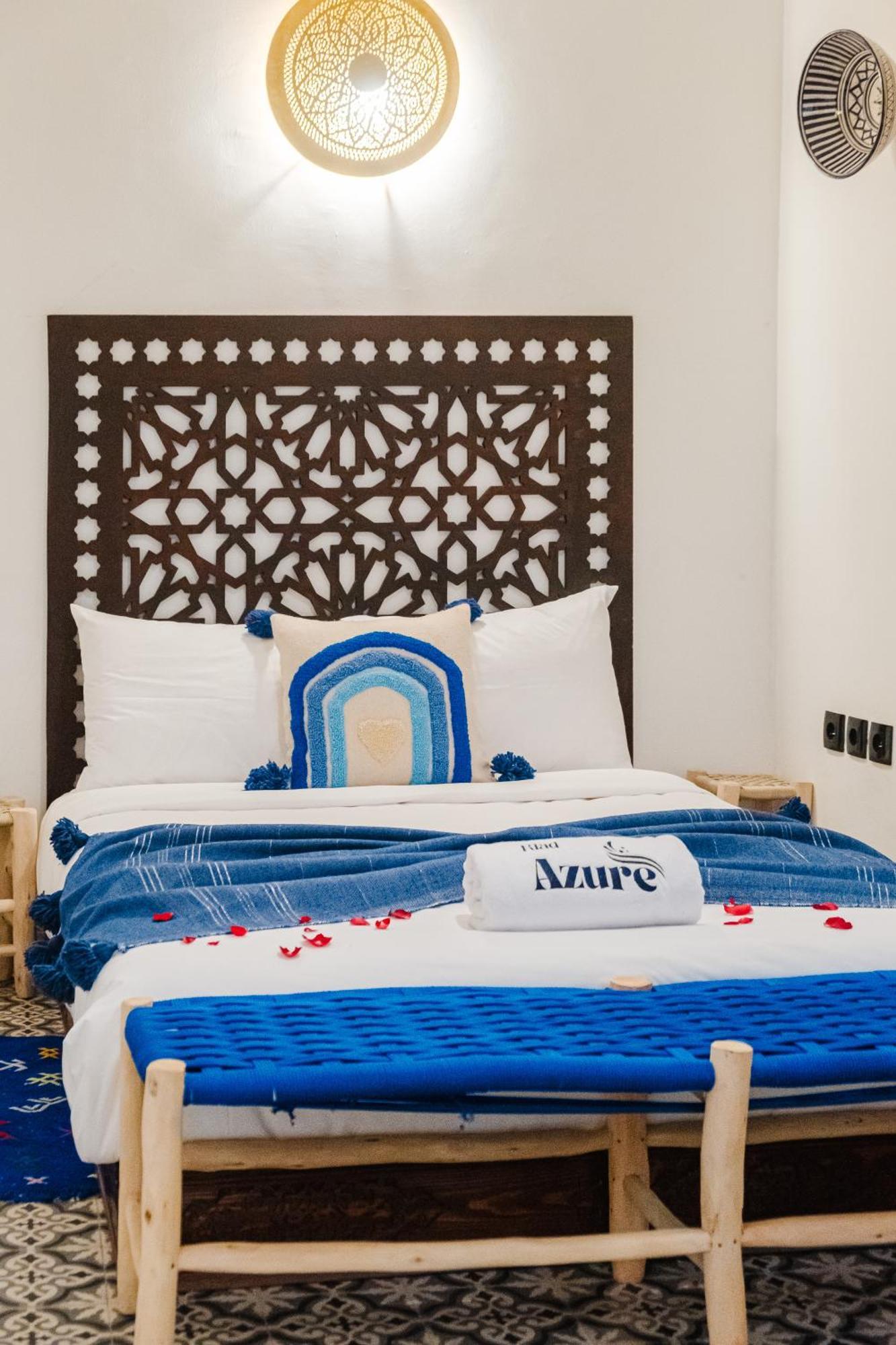 - Jacuzzi, Breakfast & Vue Rooftop Medina Marrakesh
