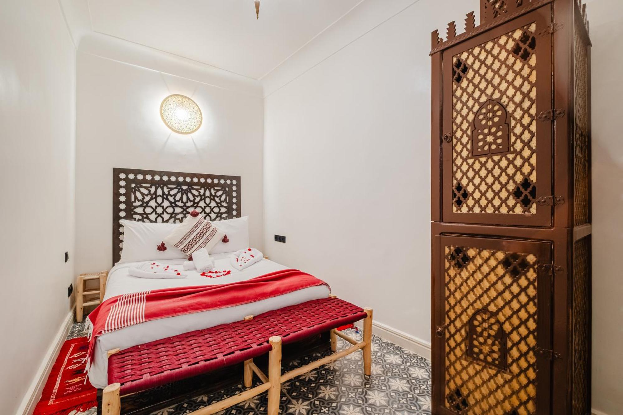 - Jacuzzi, Breakfast & Vue Rooftop Medina * Marrakesh